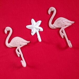 Charming Flamingo & Starfish Iron Wall Hooks - Pink and White